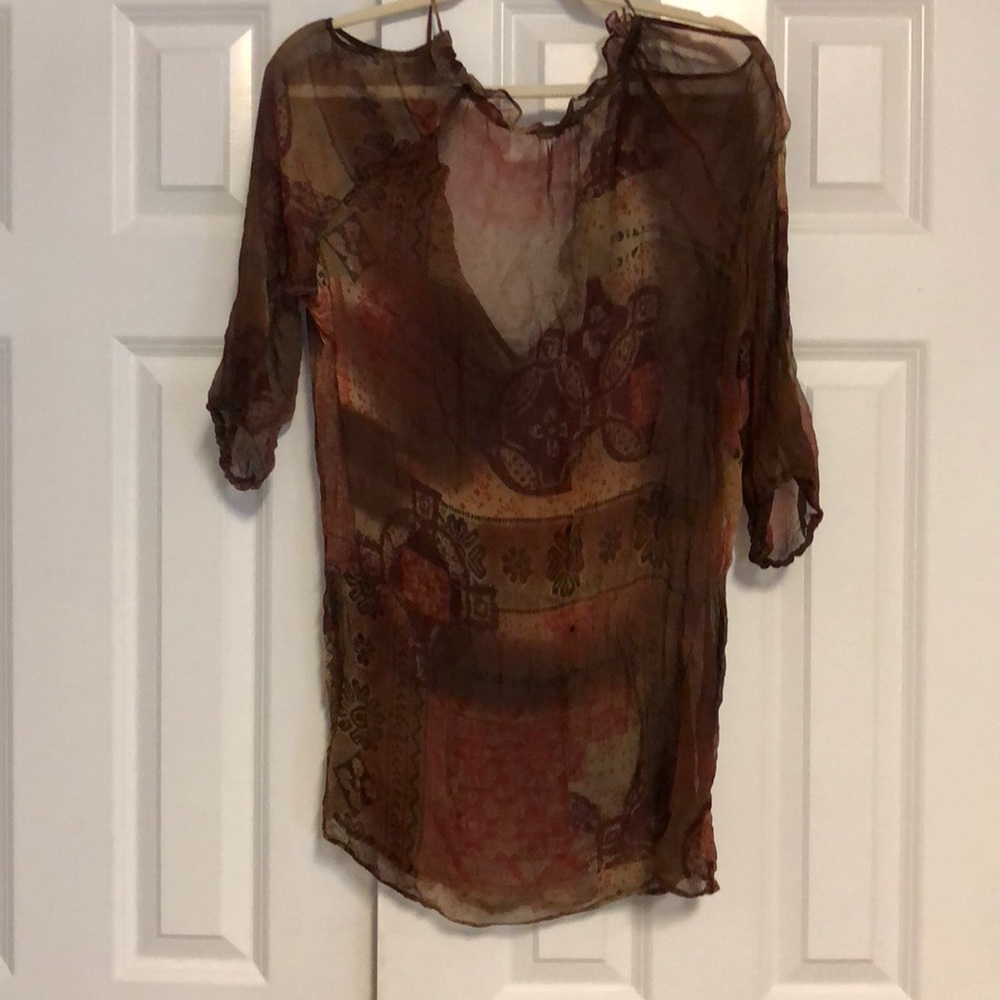 Beautiful Sheer Top - Picture 2 of 6